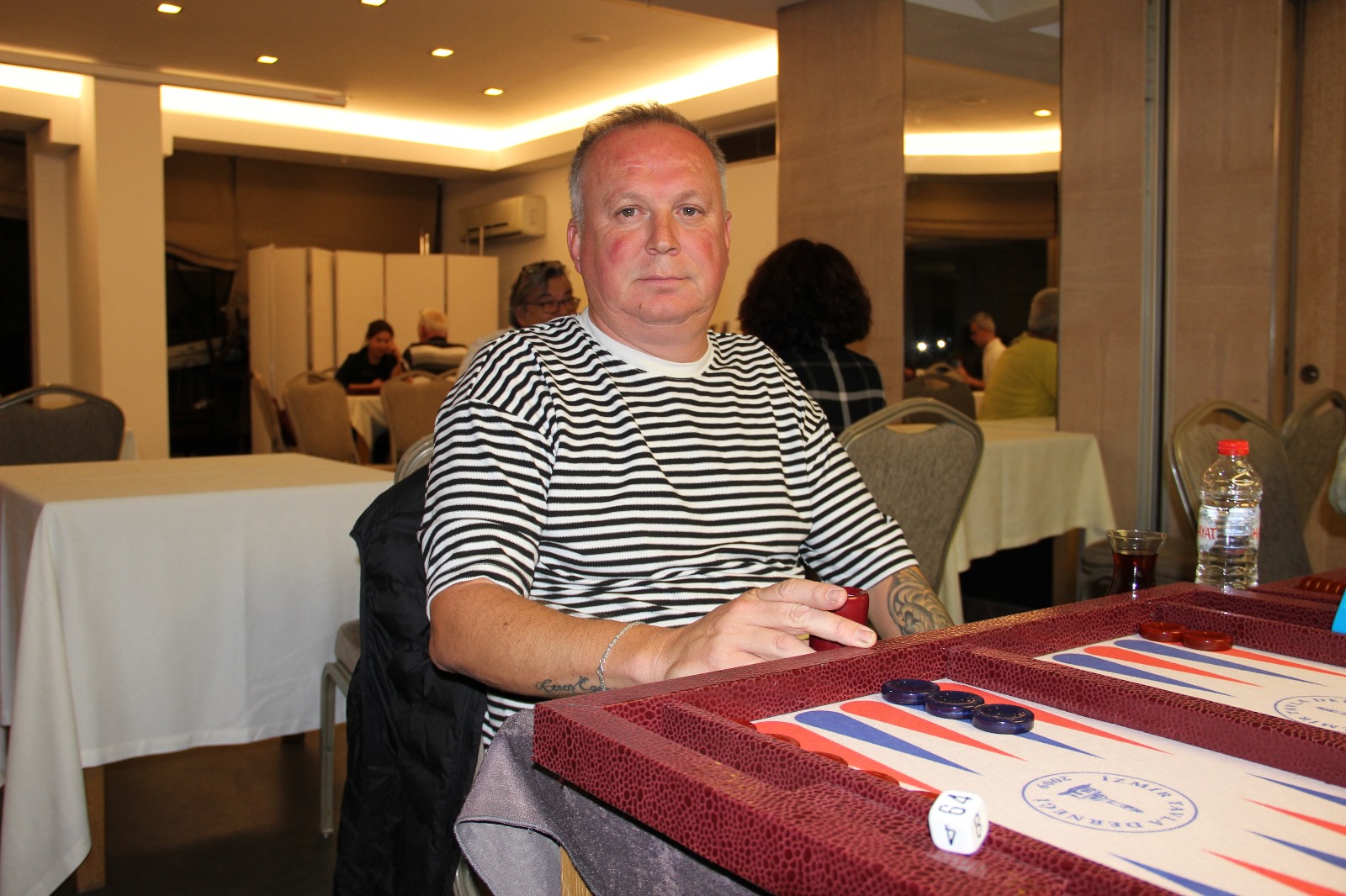 ERHAN  KABAK